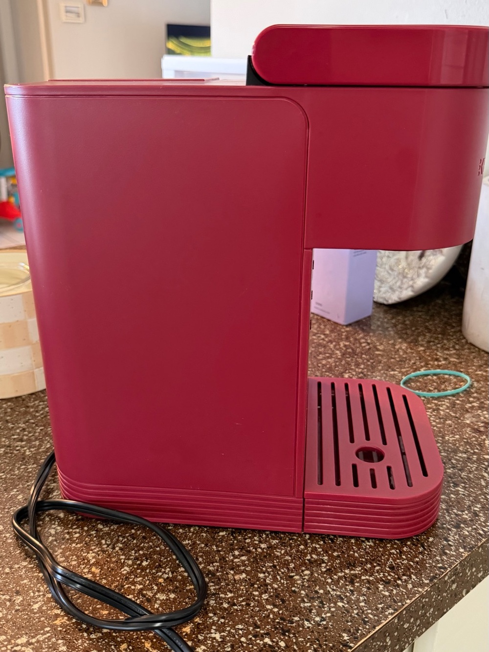 Keurig K-Express Essentials Single-Serve K-Cup Pod Coffee Maker, Red - Picture 3 of 5